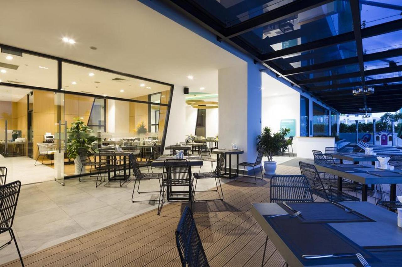 נה טראנג Parama Apartments Balcony Beachfront מראה חיצוני תמונה
